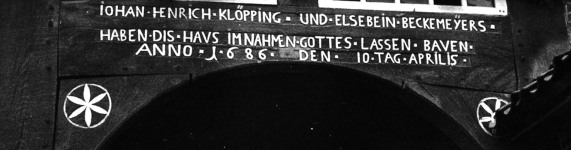 Bild: meinberg-nr-10-kloepping-torbogen.jpg